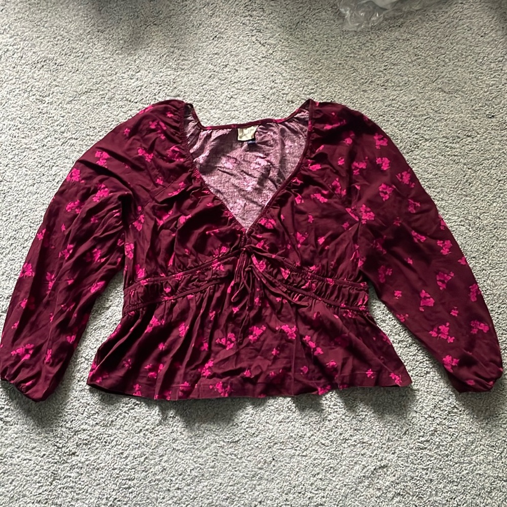 Deleting 4/30 Linen Blend Burgundy Floral Plunge Long Sleeve Smocked Top size XL